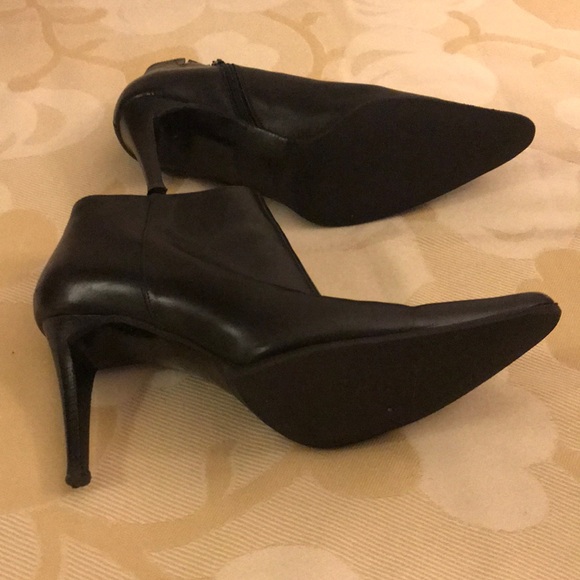 Kenneth Cole High Heel Ankle Boots - Picture 4 of 4
